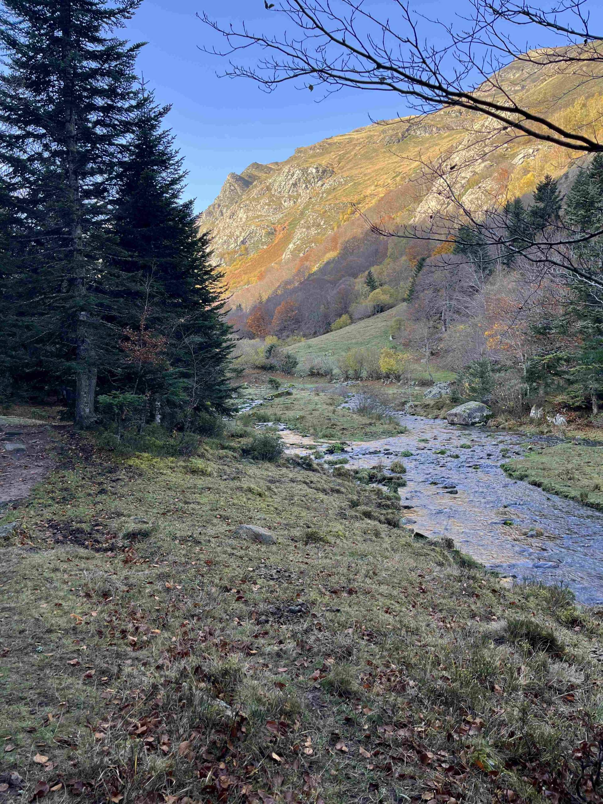 Étang de Comte - Sources Sulfureuses – Mérens-les-Vals