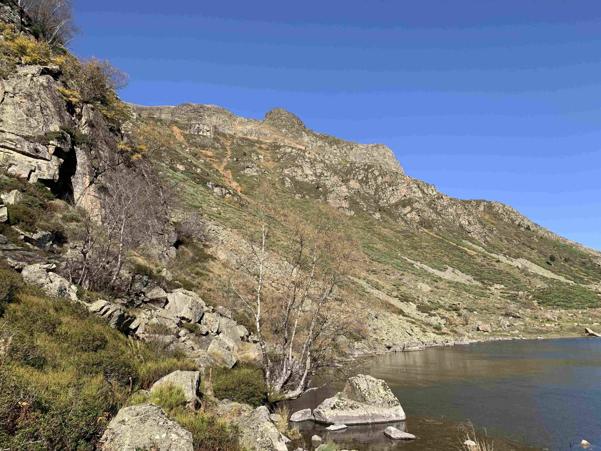 Étang de Comte - Sources Sulfureuses – Mérens-les-Vals
